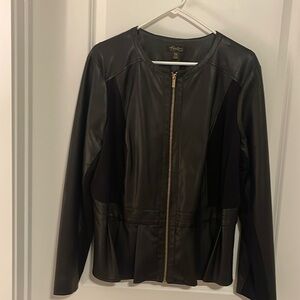 Thalia , XXL . Black. Sides of jacket and sleeves has a stretch material.